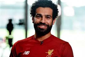 محمد صلاح يعرب عن سعادته تجاه ارتداء أطفال البرازيل لقميصه