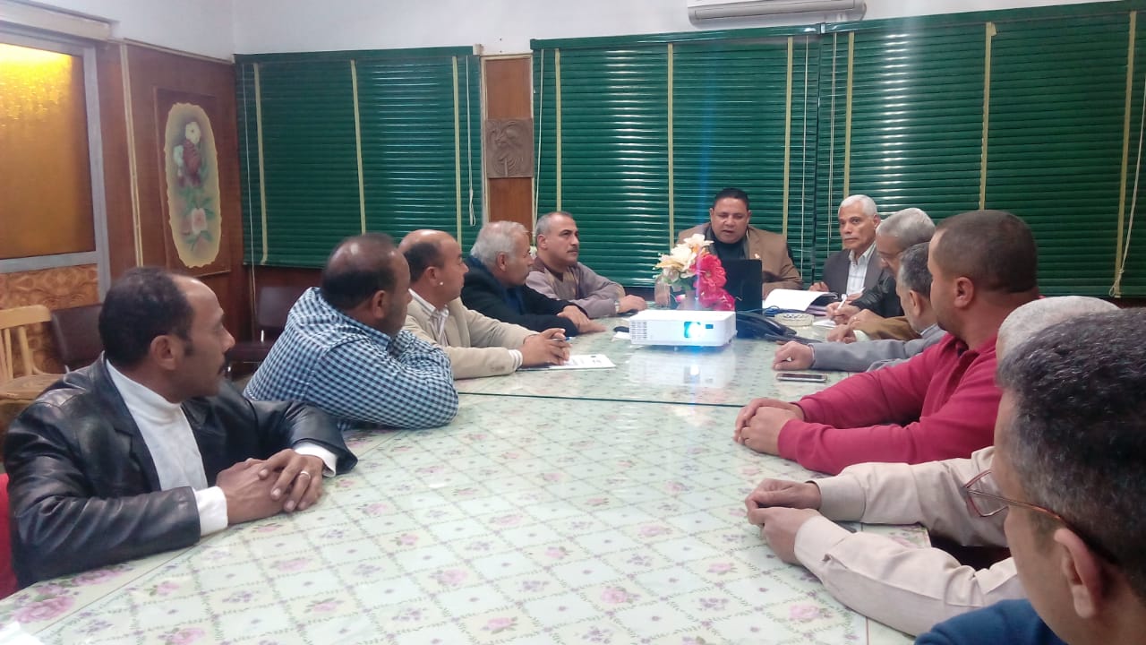 بالصور : تعليم الوادي الجديد يستعد لاستقبال حملة المبادرة الرئاسية  ” ١٠٠ مليون صحة ”