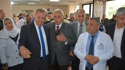 إقبال المواطنين على الكشف في مبادرة 100مليون صحة في الدقهلية