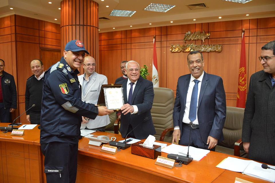 محافظ بورسعيد يهنئ الحماية المدنية باليوم العالمي للدفاع المدني