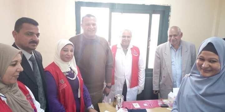 رئيس مدينة فرشوط بقنا يتفقد نقاط مسح مبادرة ” ١٠٠ مليون صحة ”