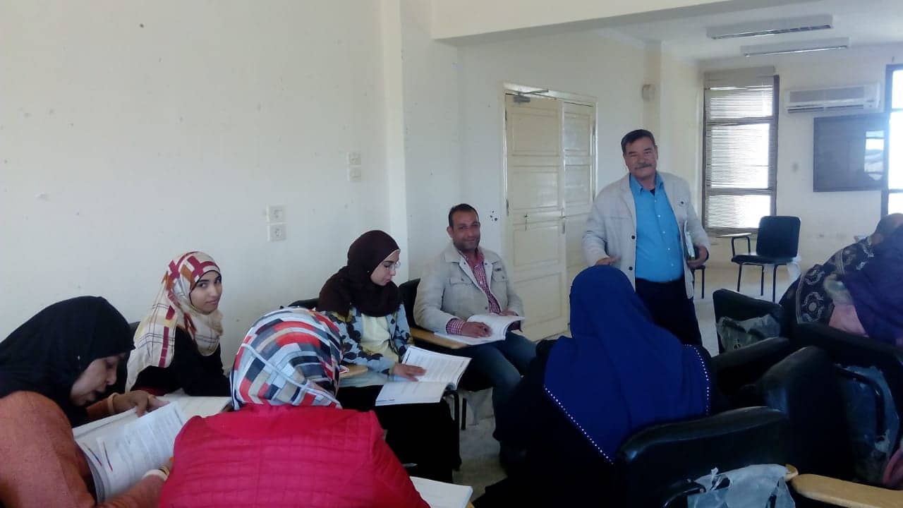 تعليم الوادي الجديد يبدأ تدريبات  ( tags)  لمعلمي اللغة الانجليزية بالمرحلة الابتدائية