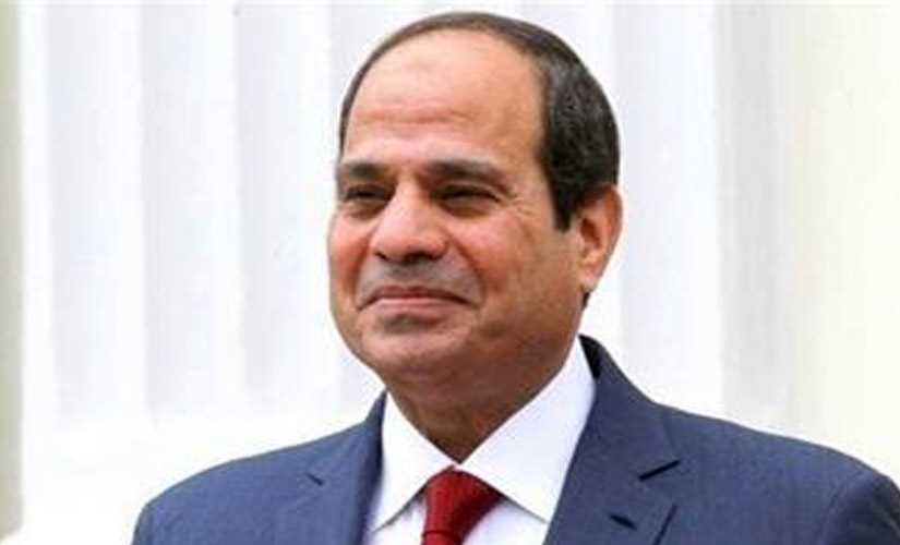 الرئيس السيسي يتفقد مطار برنيس