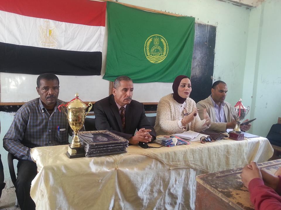 مناقشة مخاطر الفكر المتطرف وسبل مواجهته بإعلام القنطرة شرق