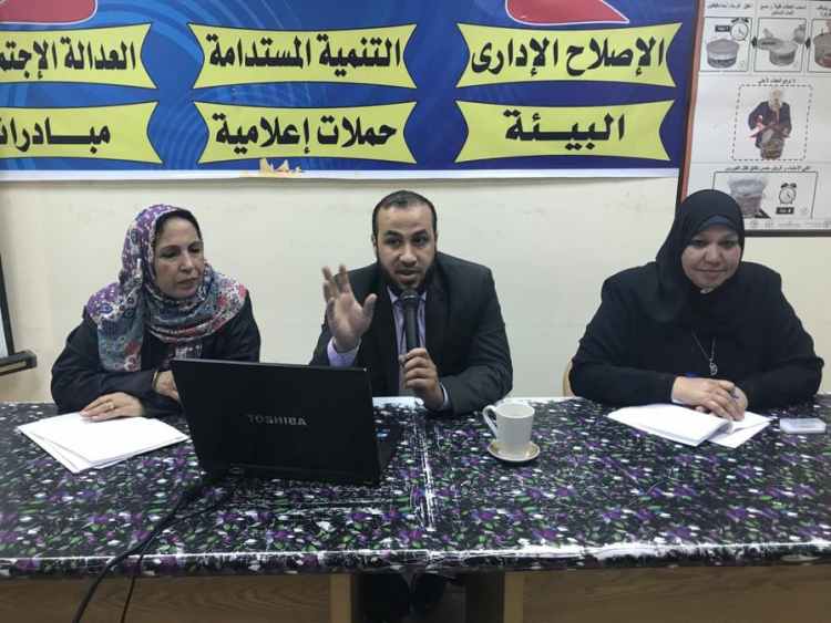 إعلام السويس يبحث التعليم الصناعى والمجمعات التكنولوجية بمصر