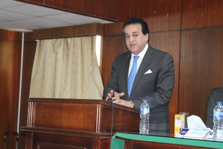 عبدالغفار: إجراء امتحان معرفي موحد لخريجي الهندسة ضرورة ملحة