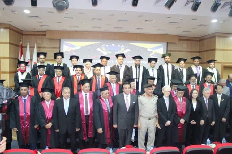 وزير التعليم العالي يفتتح عددًا من المنشآت الجديدة بالجامعة المصريةاليابانية للعلوم والتكنولوجيا