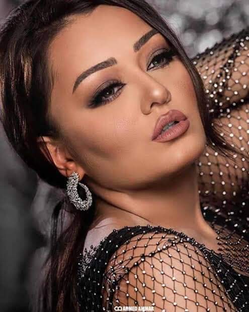 الفنانة راندا البحيرى تبدع في شخصية زينه في مسلسل الأخ الكبير