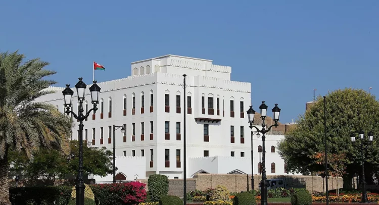 سلطنة عمان تعلن ارتفاع عدد مصابي "كورونا" إلى 55 وشفاء 17 آخرين