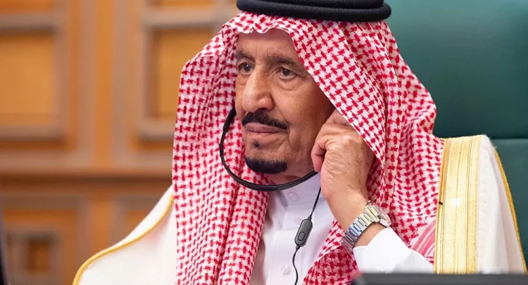 الملك سلمان يصدر عدد من الأوامر الملكية بشأن تعليق تنفيذ أحكام قضائية