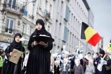 منظمة الحق: حظر الذبح في بلجيكا يتعارض مع حرية الدين الإسلامي