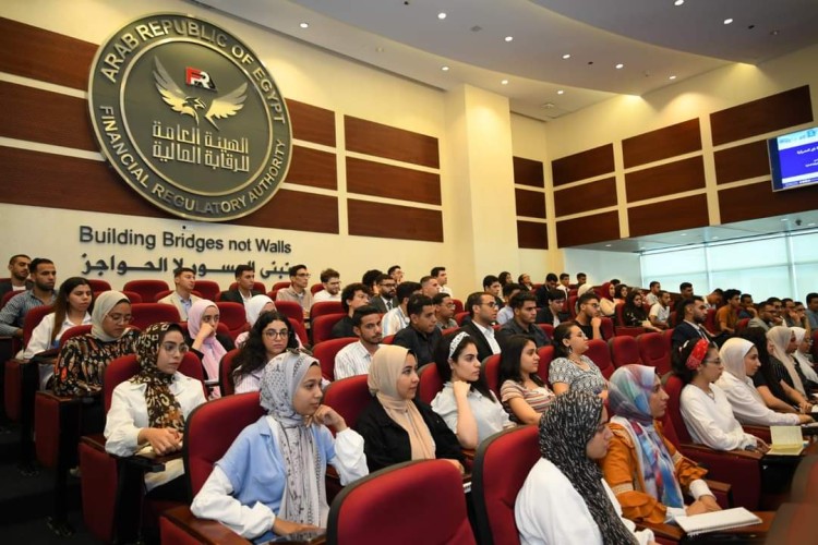 الرقابة المالية تنتهي من تنفيذ برنامج المنحة التدريبية لتأهيل وإعداد طلاب الجامعات