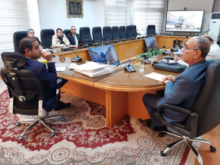 رئيس جامعة بورسعيد : اختيار القيادات يتم وفق معايير الشفافية والكفاءة والتميز لخدمة أهداف التطوير بالجامعة