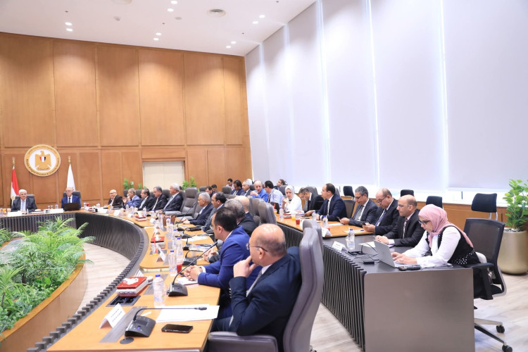 وزير التعليم العالي والبحث العلمى يترأس اجتماع مجلس الجامعات الأهلية