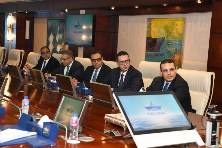 الفريق ربيع : "نؤكد على أهمية تضافر جهود كافة مؤسسات الدولة لدعم الصناعة الوطنية وتسويق المنتجات المصرية في الخارج"