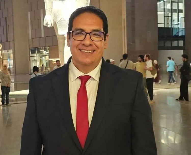 انتظام امتحانات "الميدتيرم" بكليات وبرامج جامعة القاهرة الأهلية