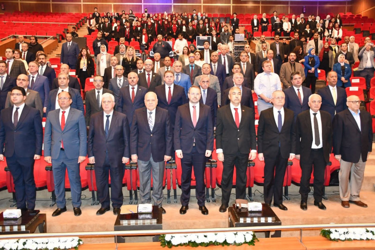 وزير التعليم العالي يفتتح المنتدى الخامس لاتحاد رؤساء الجامعات الروسية والعربية