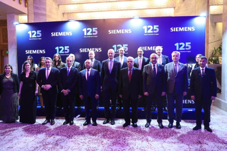 وزير التعليم العالي يشهد احتفالية شركة سيمنس بمرور 125 عامًا من التعاون مع مصر
