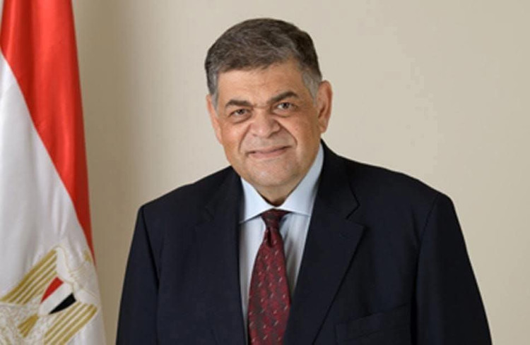 رئيس جامعة كفر الشيخ يهنئ الدكتور أشرف حاتم لفوزه بعضوية لجنة الصحة بالاتحاد البرلماني الدولي