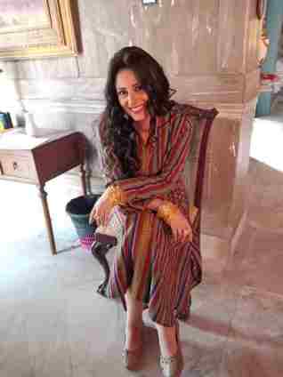 "حنان مطاوع" معلمه موبيليا في لمس أكتاف