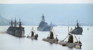 أسطول البحر الأسود يستعيد قوته تحت الماء