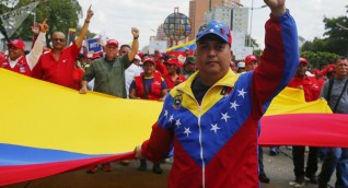 الحكومة والمعارضة الفنزويلية تستأنفان المفاوضات