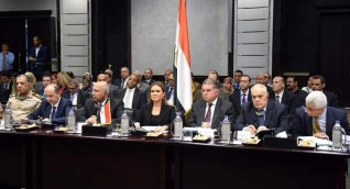 مصر والمجر تتفقان على زيادة الاستثمارات والتعاون فى مجالات النقل والتصنيع