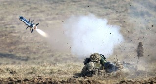 الجيش الأمريكي: أوكرانيا أصبحت جاهزة لاستخدام منظومات "جافلين" الصاروخية