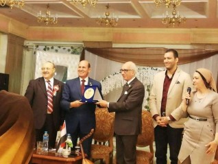 الصفوة الثقافي" يحتفل بذكرى أعياد أكتوبر المجيدة بنادي مجلس الوزراء