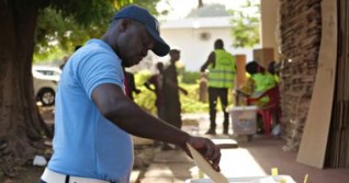 انطلاق الانتخابات الرئاسية فى غينيا بيساو بعد أسابيع من احتجاجات عنيفة