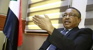 وزير خارجية السودان يستبق زيارة بومبيو بتصريح حاسم عن الموقف من إسرائيل