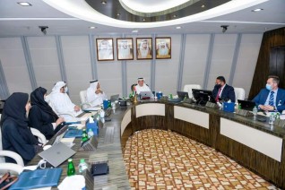 مجلس جامعة الإمارات يعقد اجتماعه الأول  برئاسة زكي نسيبة