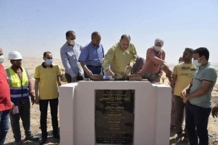 محافظ أسيوط يضع حجر أساس مشروع انشاء محطة معالجة الصرف ببنى غالب