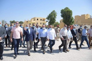 وزيرا التنمية المحلية والسياحة والآثار  يتفقدان مشروعات إحياء " طريق الكباش"