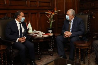 وزير الزراعة يلتقى مساعد وزير الخارجية في مستهل عمله سفيرا لمصر في بروكسل