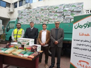 محافظ الدقهلية يتفقد توزيع مساعدات رمضان للجمعيات الخيرية بالمحافظة