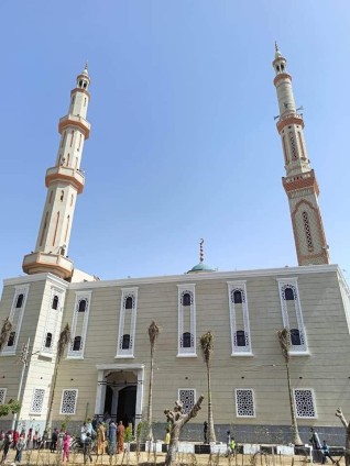 محافظ المنيا : افتتاح عدد من المساجد فى إطار الاستعداد لشهر رمضان المعظم