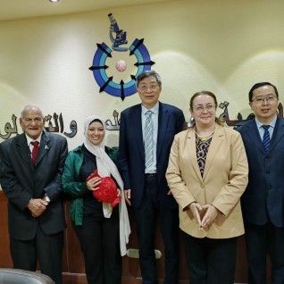 اجتماع تعارفي بين ممثلي المؤسسات البحثية المصرية وممثلي أكاديمية العلوم الصينية