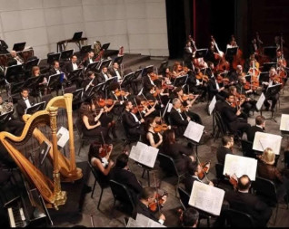 السيمفونى يعزف مؤلفات عالمية مع فتاة الآرل بقيادة عباسى على المسرح الكبير