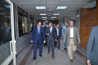 استعدادات مبكرة بجامعة القاهرة لاستقبال مكتب تنسيق القبول بالجامعات والمعاهد