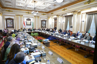 وزير التعليم العالي يزور مقر "إلسيفير" في أمستردام لتعزيز التعاون مع بنك المعرفة المصري والانضمام لشبكة جامعات الجيل الرابع