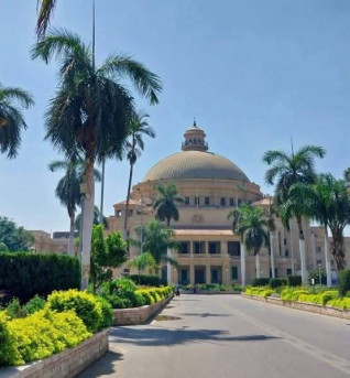 كلية التجارة جامعة عين شمس تنظم ندوة دولية حول مسارات التميز في إدارة