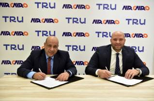 تطبيق «TRU» يتعاون مع «Air Cairo» لتقسيط تذاكر الطيران بدون فوائد أو مقدم