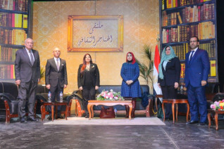 ملتقى الهناجر الثقافي يتناول «السوشيال ميديا وحرب الشائعات»