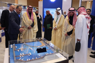 الفريق أسامة ربيع يجتمع مع رئيس الهيئة العامة للموانئ  السعودية لبحث سبل التعاون المشترك