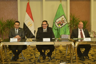 مجلس جامعة القاهرة يستعرض الإنجازات الدولية والتوسع الإقليمي ويقر حزمة قرارات داعمة للتحول الرقمي والرعاية الطبية