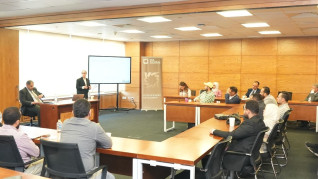 الرقابة المالية تنظم جلسة توعوية لتعزيز مجال الأمن السيبراني في الأنشطة المالية غير المصرفية