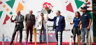 الجامعة الأمريكية بالقاهرة تحتفل بوصول شُعلة الدورة الثانية عشرة للألعاب الإفريقية للجامعات الى حرمها بالقاهرة الجديدة