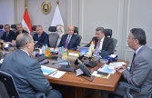 وزير التموين يجتمع مع رئيس مجلس إدارة شركة قها للأغذية المحفوظة لمتابعة خطط دعم السوق وتوافر المنتجات الغذائية
